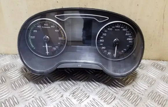 Audi A3 S3 8V Speedometer (instrument cluster) 8V0920873H