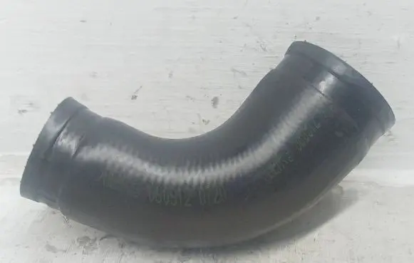 Mitsubishi Outlander Air intake hose/pipe 0809120720