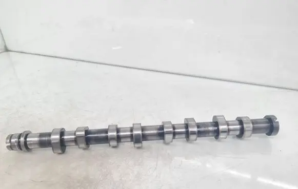Peugeot 307 Camshaft 
