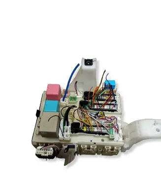 Toyota Prius (NHW20) Power management control unit 8273047300 7J121900 9712A