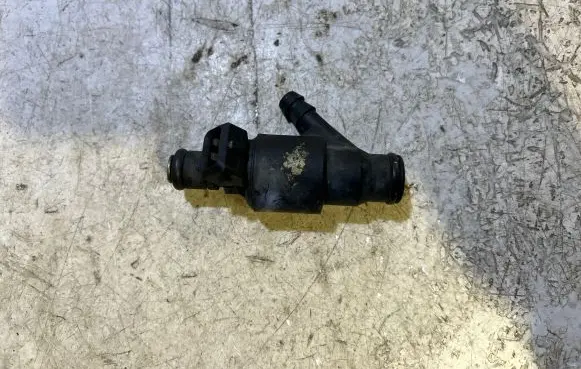 Audi A8 S8 D2 4D Fuel injector 0280150508