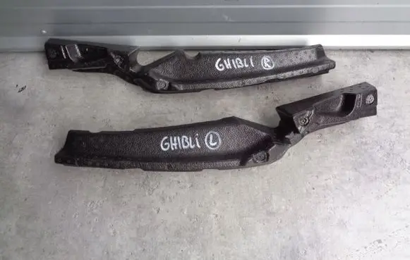 Maserati Ghibli Front bumper foam support bar 