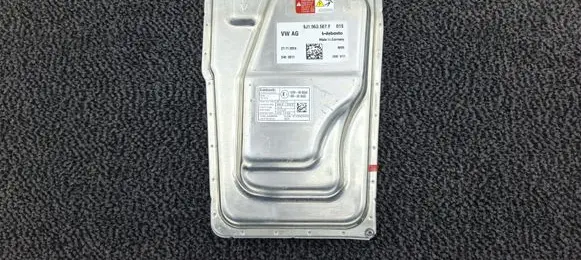 Porsche Taycan 9J1 Auxiliary heating control unit/module 9J1963507F