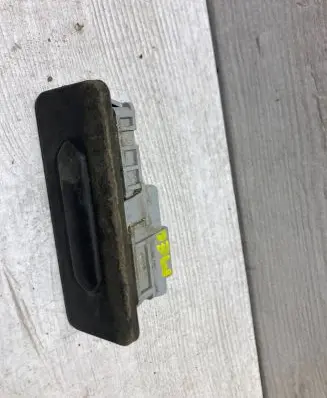 Renault Megane IV Tailgate/trunk/boot open switch 906069264R A4639050501