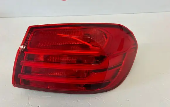 BMW 4 F32 F33 Rear/tail lights 7296100