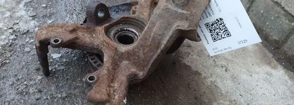 Audi A3 S3 8L Front wheel hub spindle knuckle