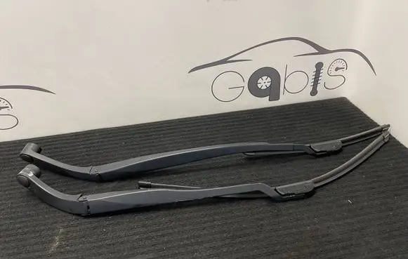 Hyundai Kona I Windshield/front glass wiper blade 2699-4 2700-4