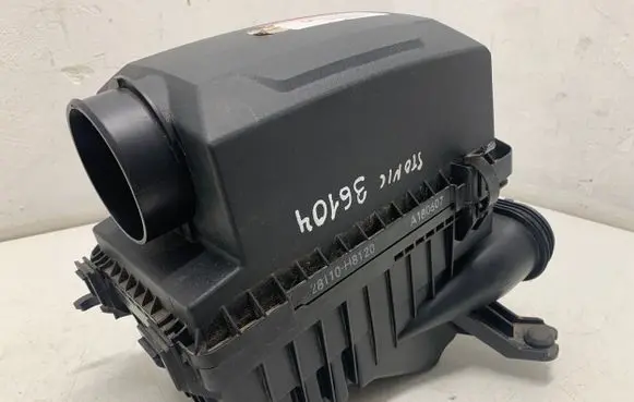 KIA Stonic Air filter box 28110H8120 A180607