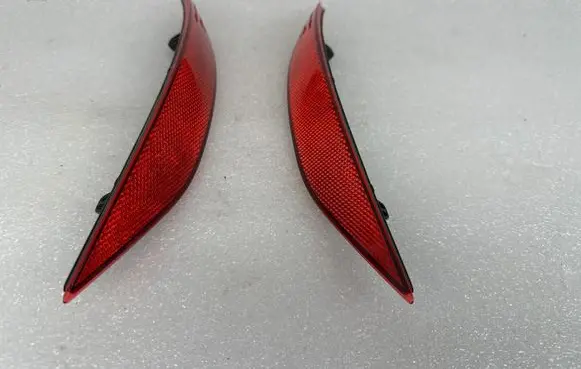 Volkswagen Golf VII Rear tail light reflector 5G9945105 5G9945106