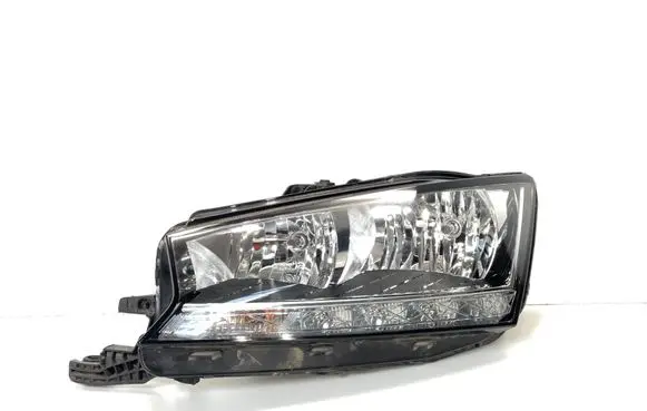 Skoda Fabia Mk3 (NJ) Headlight/headlamp 6V1941015D LE17A6401