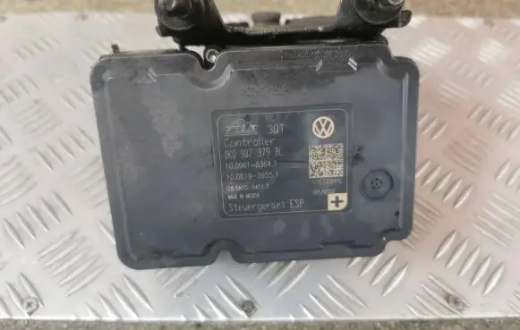 Volkswagen Jetta V ABS Pump 1K0907379BL