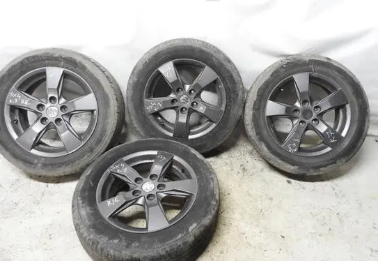 Suzuki SX4 R16 alloy rim 
