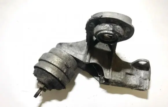 Audi A4 S4 B6 8E 8H Engine mount bracket 8e0199351