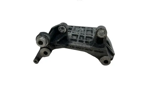 Audi A4 S4 B8 8K Generator/alternator bracket 059903143A 18638