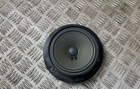 Mercedes-Benz B W245 Rear door speaker A1698200302 981088101 7297241012A