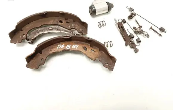 Citroen C4 Cactus Handbrake/parking brake pads 866557 041B6P