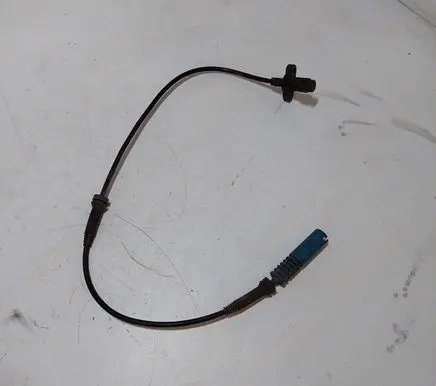 BMW 5 E60 E61 ABS brake wheel speed sensor 9087059