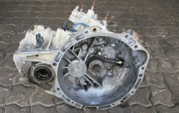 Mitsubishi Lancer VIII Manual 5 speed gearbox F5MBB M8CPB3B 4B10