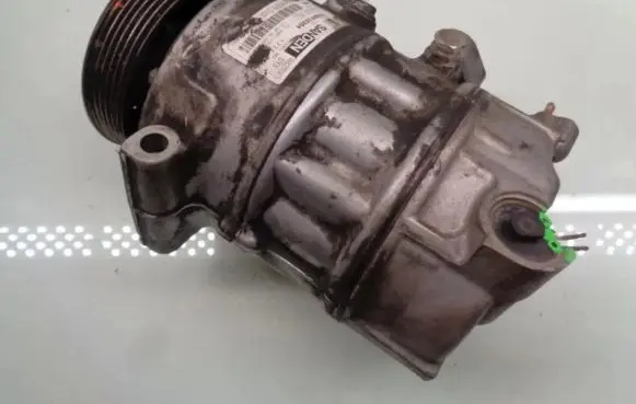 Volkswagen Touran II Supercharger 