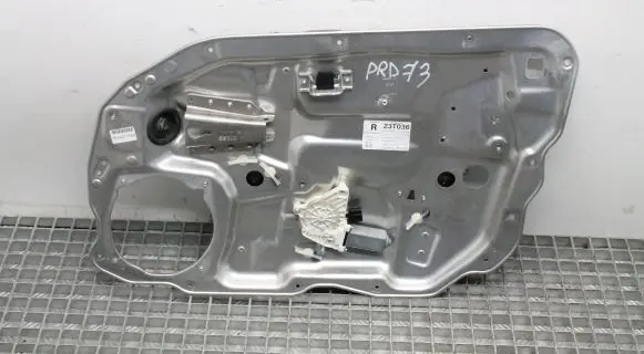 Mercedes-Benz S W221 Front door electric window regulator A2218202802