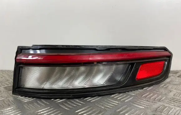 Jeep Grand Cherokee WL Rear/tail lights P68421132AD