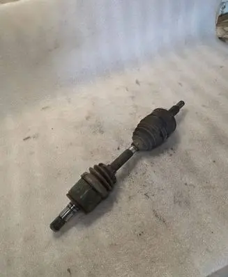 Mitsubishi Pajero Front driveshaft