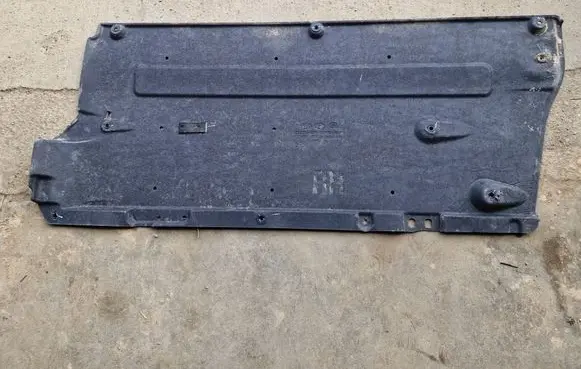 Hyundai Tucson TL Engine splash shield/under tray 84145G4100
