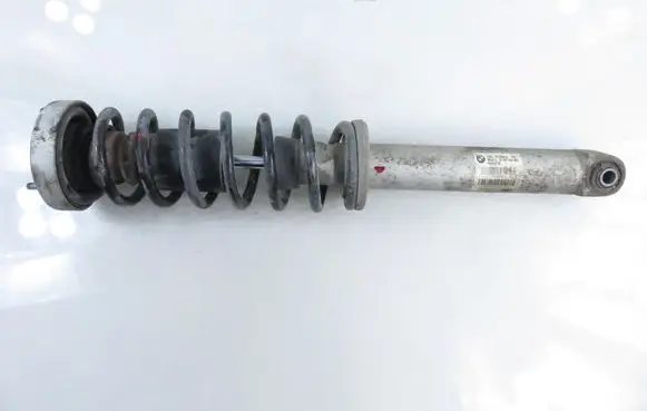 BMW 5 E60 E61 Rear shock absorber with coil spring 6770453