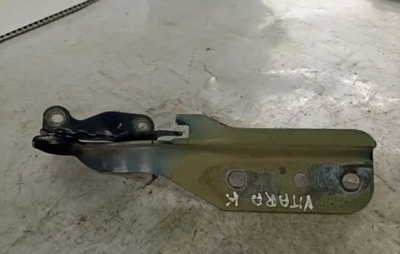 Suzuki Grand Vitara I Engine bonnet/hood hinges