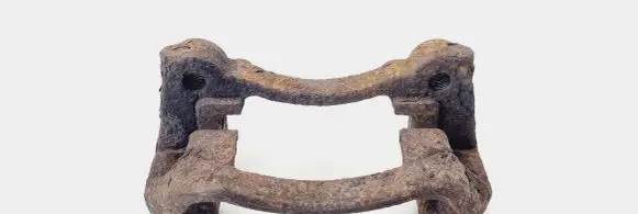 Iveco Daily 35 - 40.10 Brake caliper pad carrier rear 