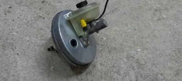 Porsche 911 996 Brake booster 99635502543