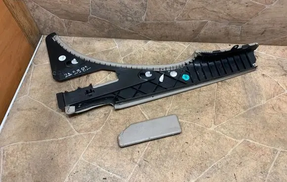 Mercedes-Benz SL R230 Other interior part A2306901141