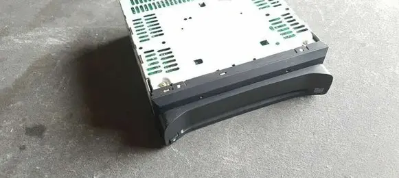 Nissan Primera CD/DVD changer PN2419F