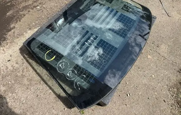 Audi A4 S4 B9 Front windscreen/windshield window