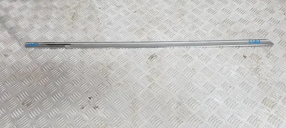 Toyota Yaris Front door trim (molding) 757320D150