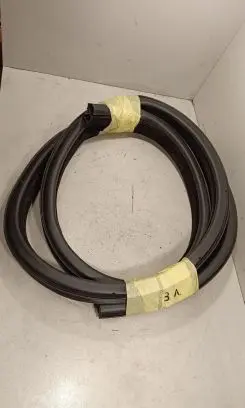Jaguar XE Rubber seal rear door 