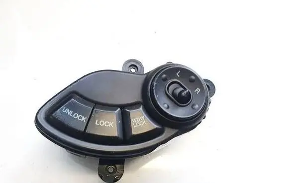 Hyundai Santa Fe Wing mirror switch 9353026000