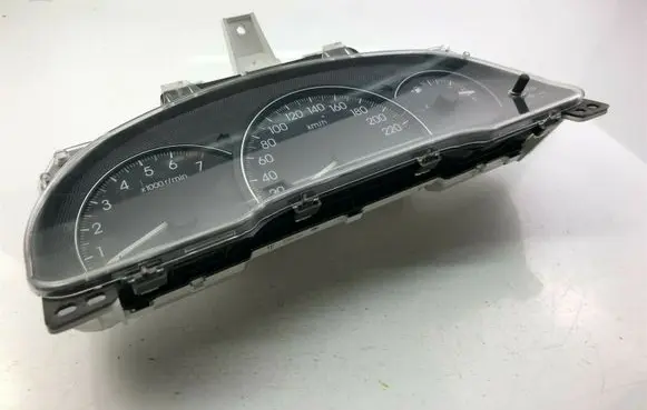 Toyota Avensis Verso Speedometer (instrument cluster) 8380044490 G1298
