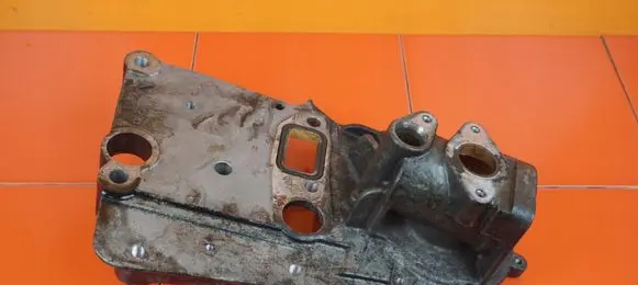 Opel Zafira C Water pump 240035010 1HT26