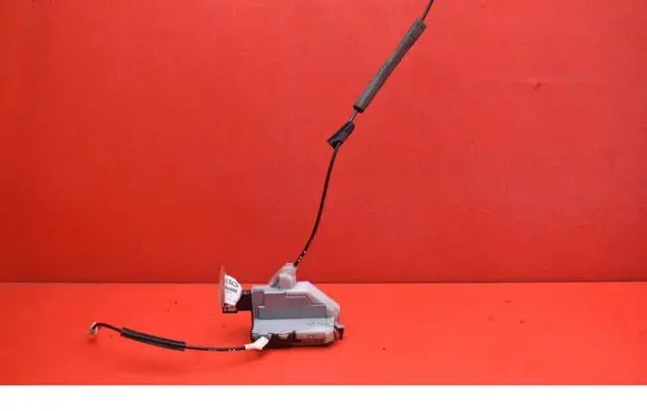 Citroen C5 Rear door lock 732154