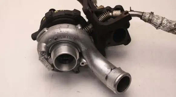 Audi A6 S6 C6 4F Turbo GS4059145721E