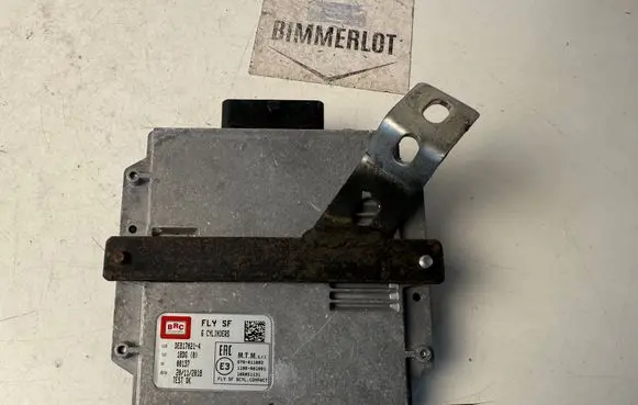 Mercedes-Benz ML W164 LP gas control unit module DE8170214