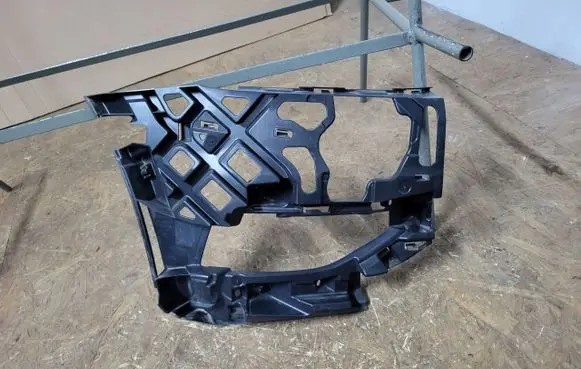 Volkswagen Golf VII Front bumper mounting bracket 5G0807723D