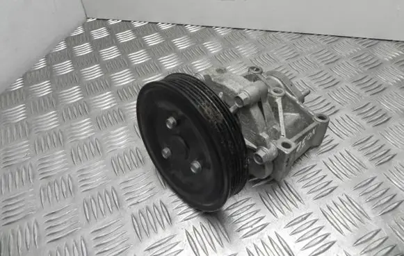 Jeep Cherokee Water pump 4GE310924A2 VD16624