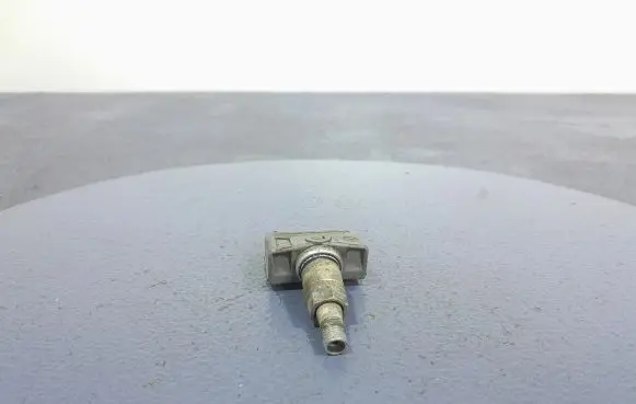 Infiniti QX70 S51 Tire pressure sensor 407001AY0A