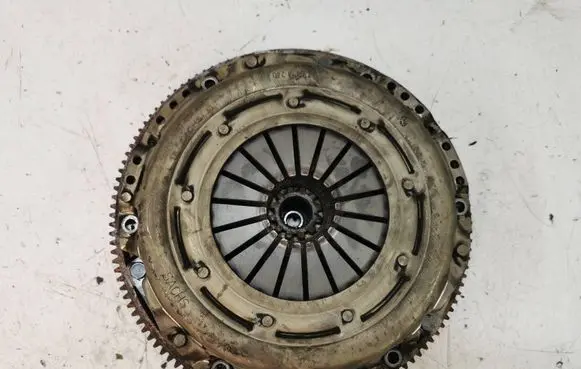 Subaru Outback Clutch set kit 12345AA040