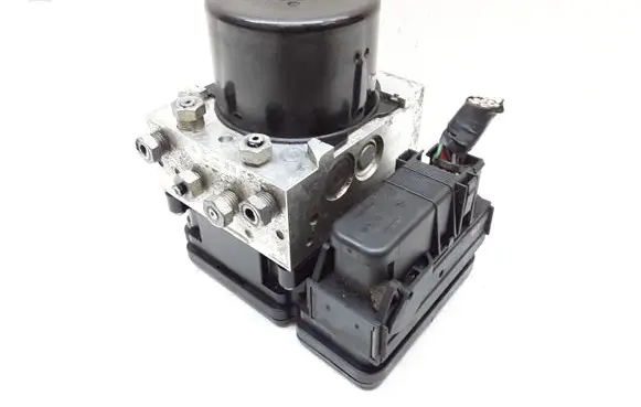 Volvo S60 ABS Pump 31329137