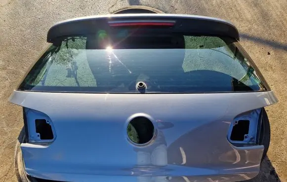 Volkswagen Golf VI Tailgate/trunk/boot lid