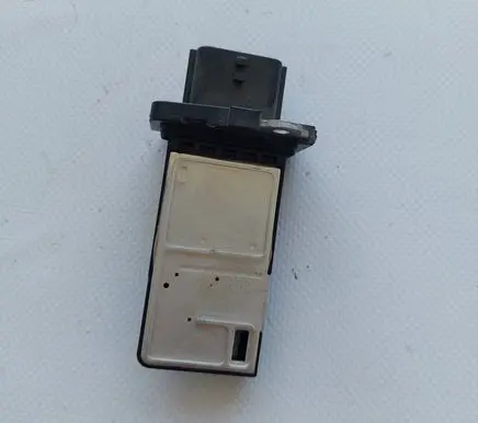Nissan Qashqai Mass air flow meter 226807S000
