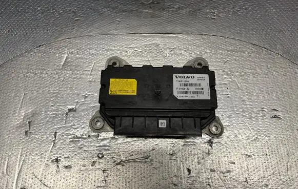 Volvo XC90 Airbag control unit/module 31658130
